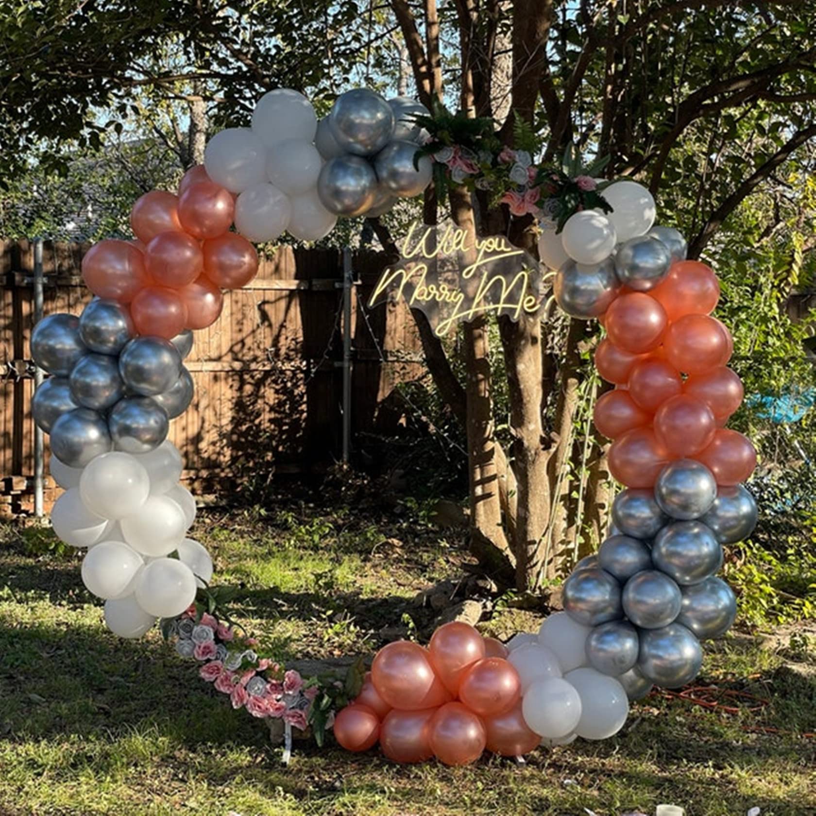 Eisenkreis Hochzeit Requisiten Bogen Hintergrund Runde Ring Bögen Blume Ballon Dekor - Tür Hintergrund Straße Führende Partei,Weiß,2m