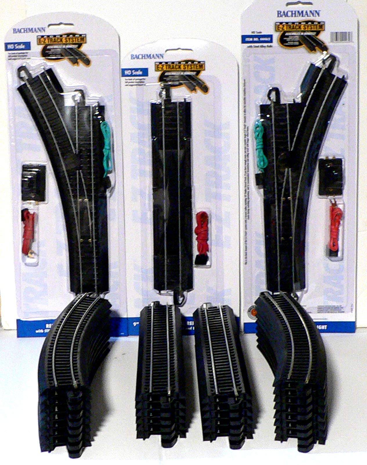 HO Scale Bachmann Steel Alloy EZ Track 47 X 92 Oval with Passing Siding