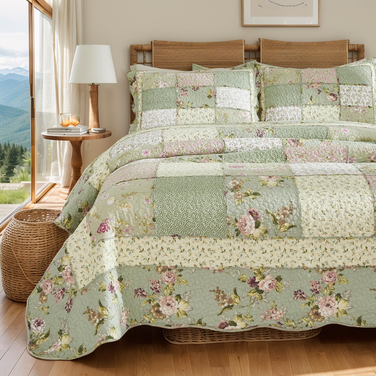 Brandream Patchwork Quilts Queen Size Cotton Green Rose Floral Quilted Comforter Set Country Rustic Coverlet Set 3-Piece