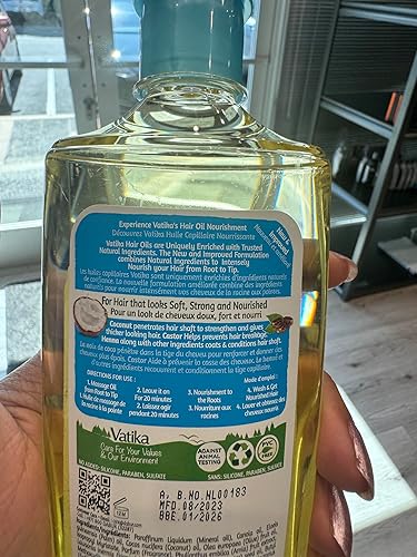 Miniatura 3 de Dabur Vatika Naturals Aceite de coco enriquecido para el cabello, fórmula nutritiva para un cuero cabelludo saludable, suave, manejable y sedoso