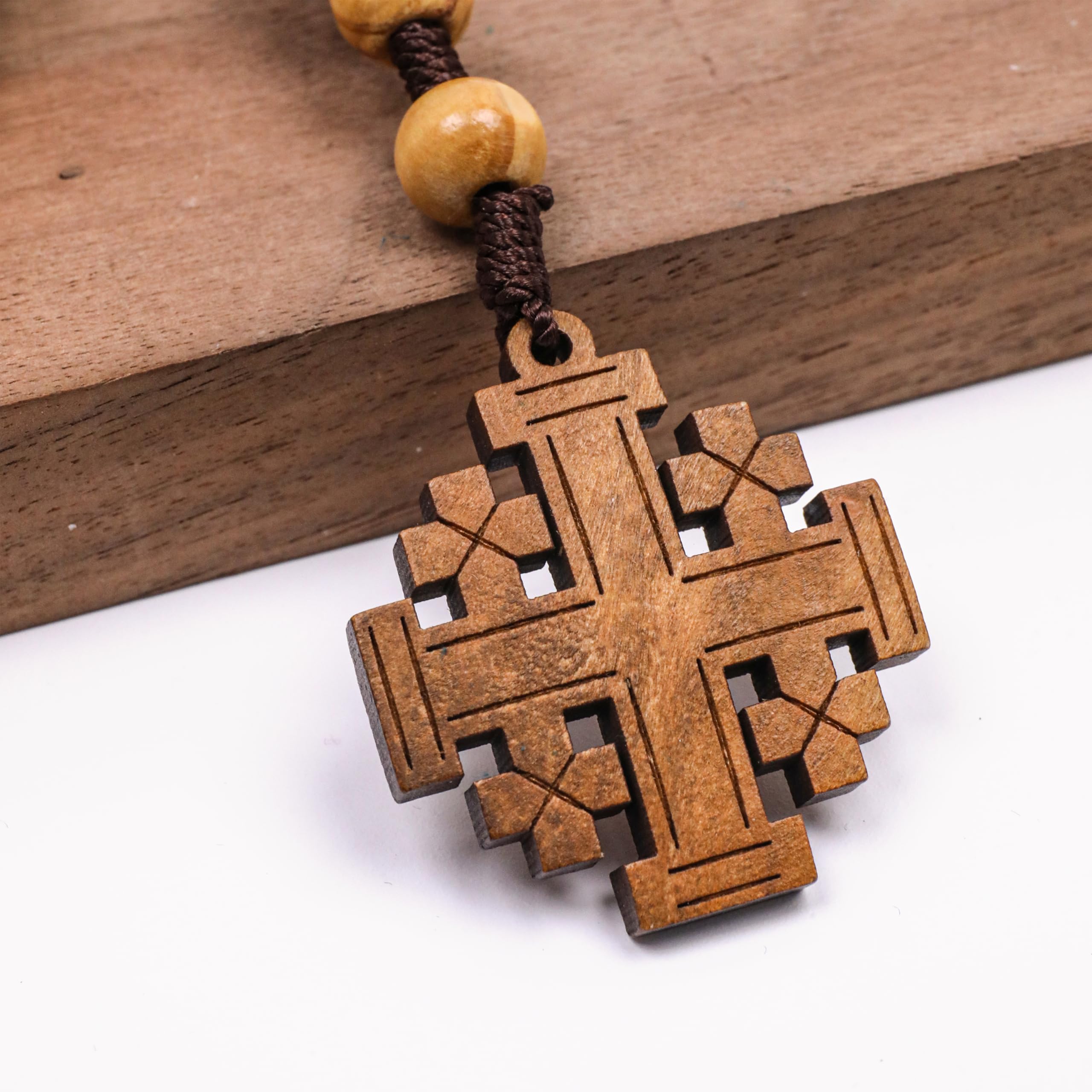 Nazareth Store - Rosario con croce di Gerusalemme, perline in legno di ulivo cattolico, corda corta