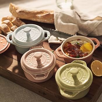 Amazon.com: STAUB Ceramic 6-pc Mini Round Cocotte Set - Macaron