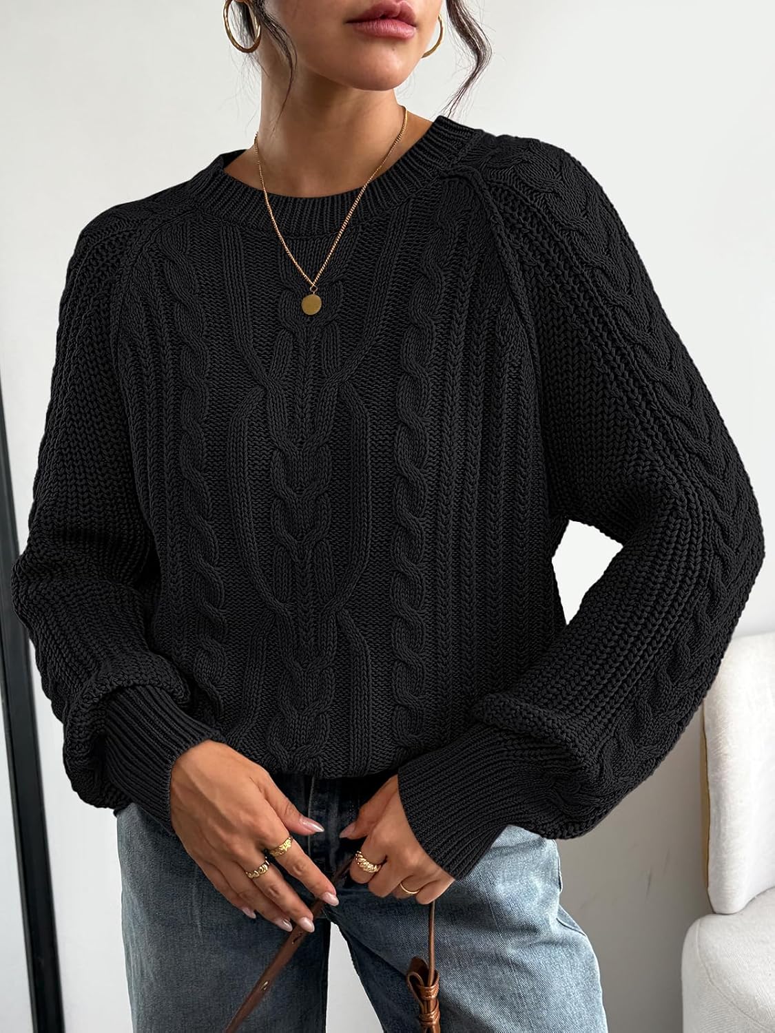 Trendy Queen Women's Oversized Cable Knit Crewneck Fall Pullover Sweaters