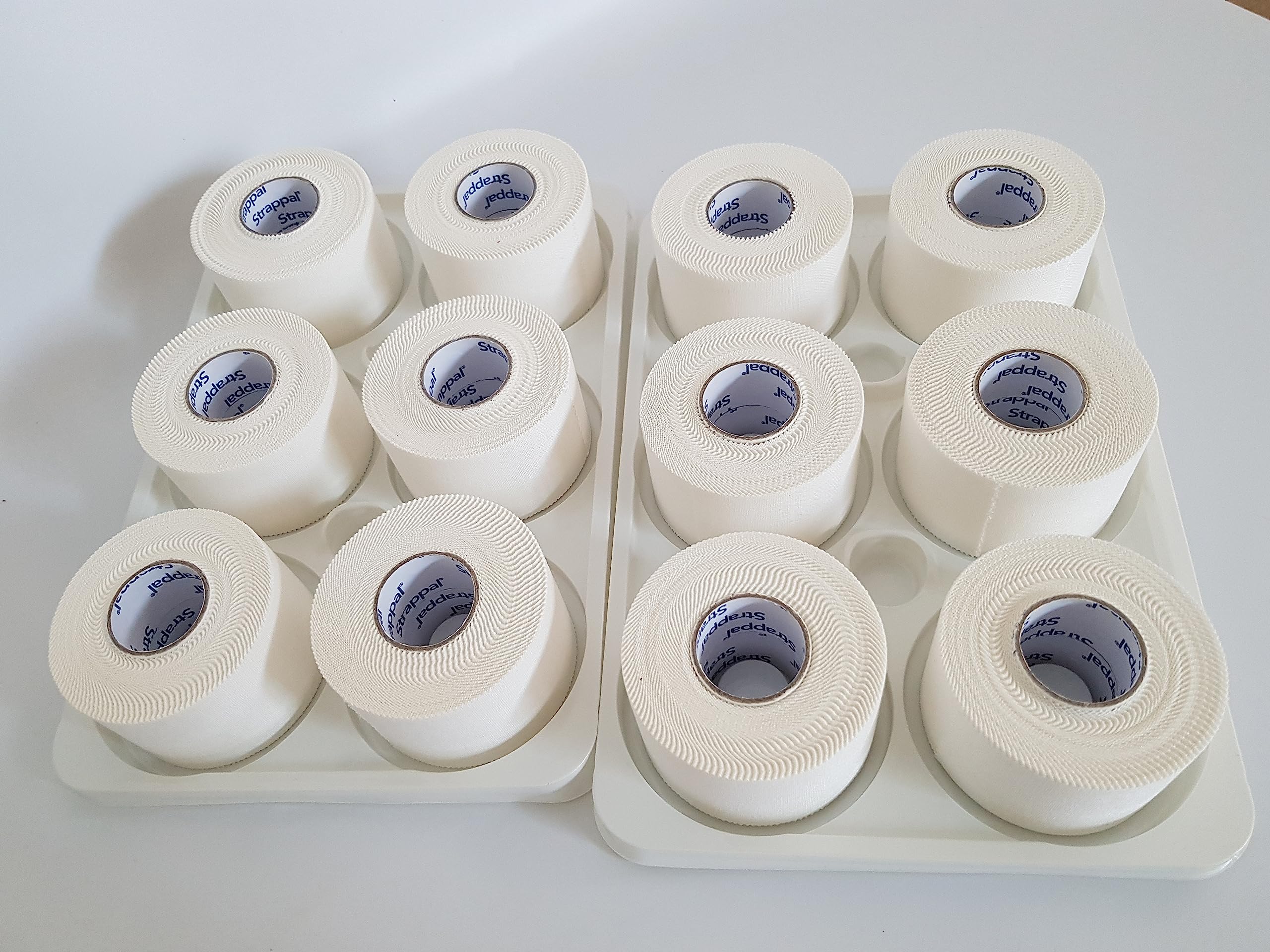 Strappal nastro taping sportivo anelastico professionale tape zigrinato all’ossido di zinco per bendaggi funzionali, stabilizzazione articolare, fisioterapia e sport | latex free | 4 cm x10 m 12 pz