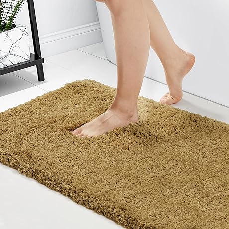 Deconovo Gold Bath Rugs: Indulge in Sumptuous Comfort and Opulence