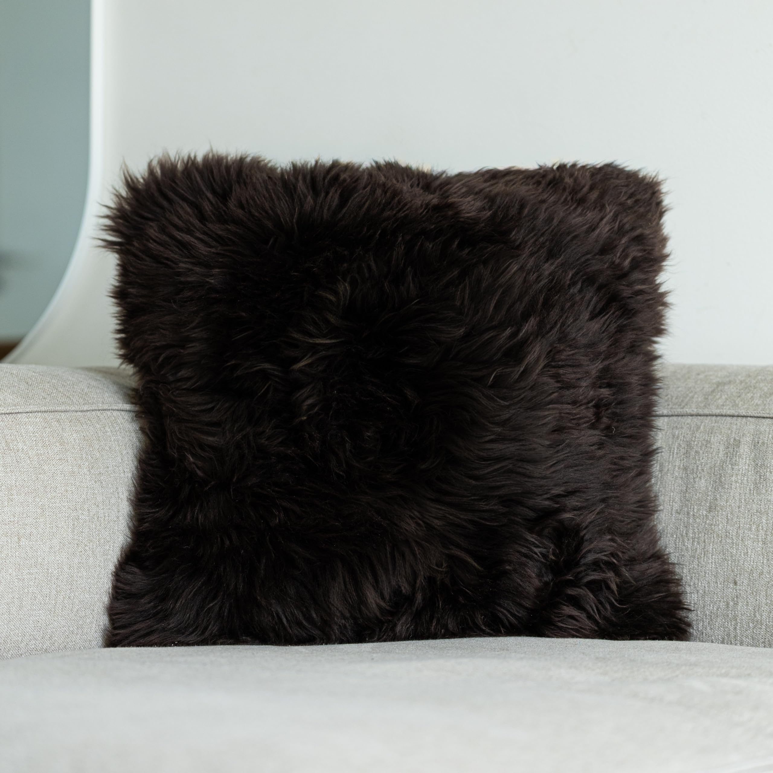 Nordic Sheep Sheepskin Cushion Covers 50x50 cm | Durable New Zealand Long-Hair for a Nordic Style | Perfect Fluffy Pillows for Sofa, Chair & Bed | Color: Chocolate