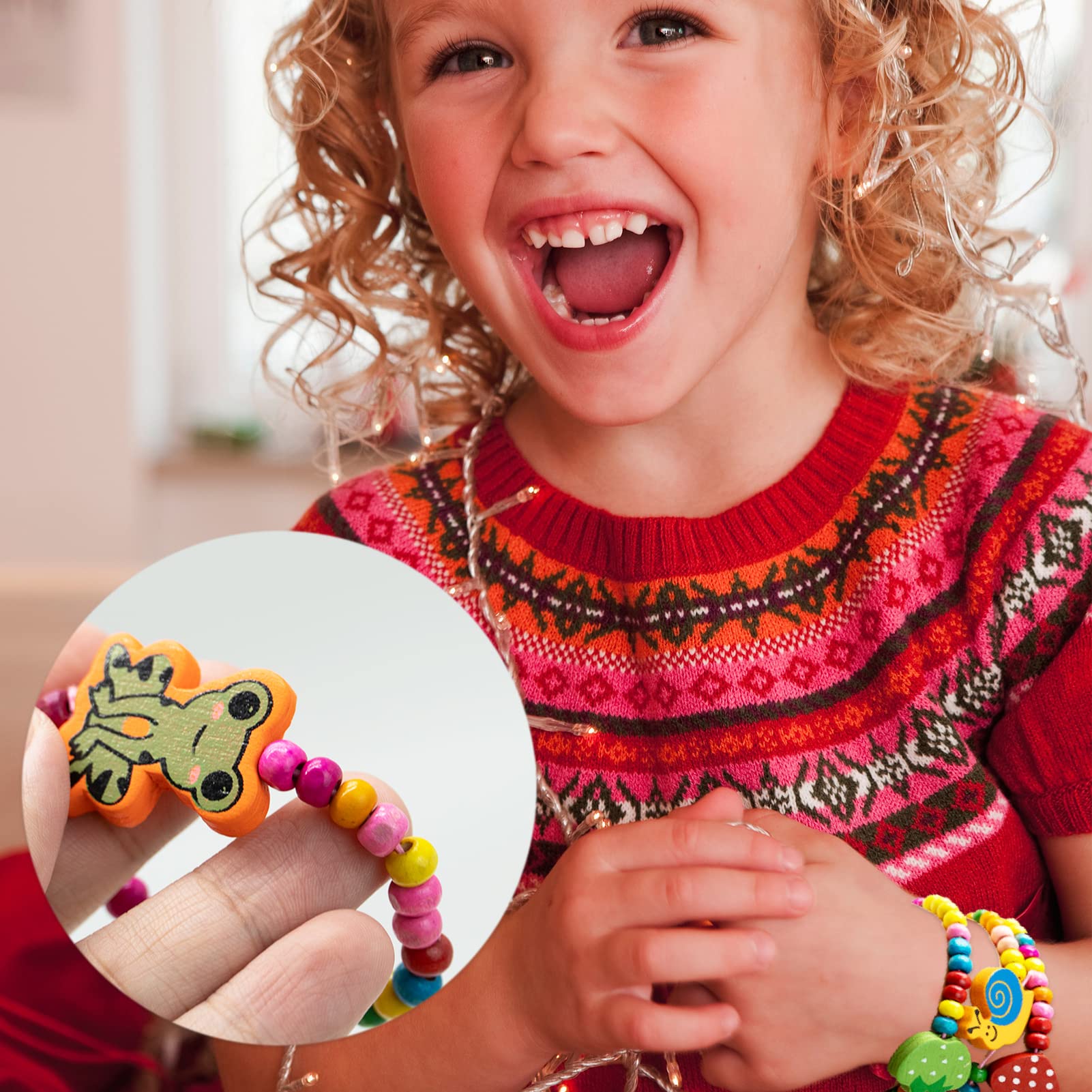 EUGENEKELLY Pulsera para niñas, pulseras de madera de colores para niños, 12 unidades, obsequios para cumpleaños infantiles, regalos de invitados, pulsera de la amistad para niños, joyas para niños