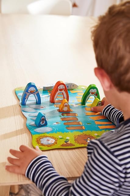 Foto 5 de 7 de HABA My First Games - On Little Penguin - Juego de Mesa a Partir de 2 años con Divertidos pingüinos de Madera