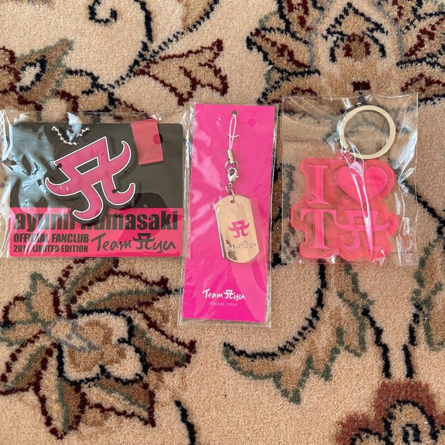 浜崎あゆみ■激レア■キーホルダー■【在庫ラスト】【匿名発送】 浜崎あゆみ チャームキーホルダー【未開封品・匿名配送】 - メルカリ