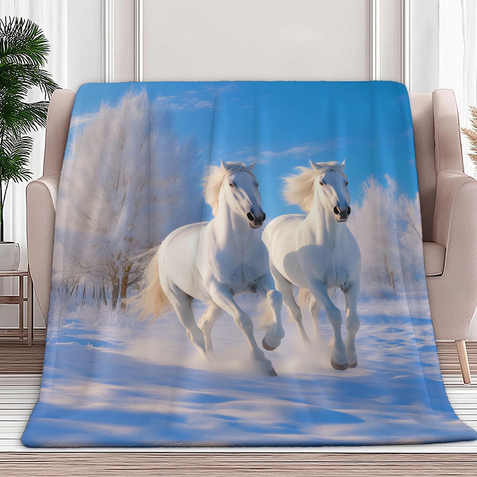 CozyRest Manta de Felpa de Lujo para Sofá y Cama, Carreras de Caballos en la Nieve 220 x 240 cm - Ultra Suave, Ligera y Cálida, Invierno