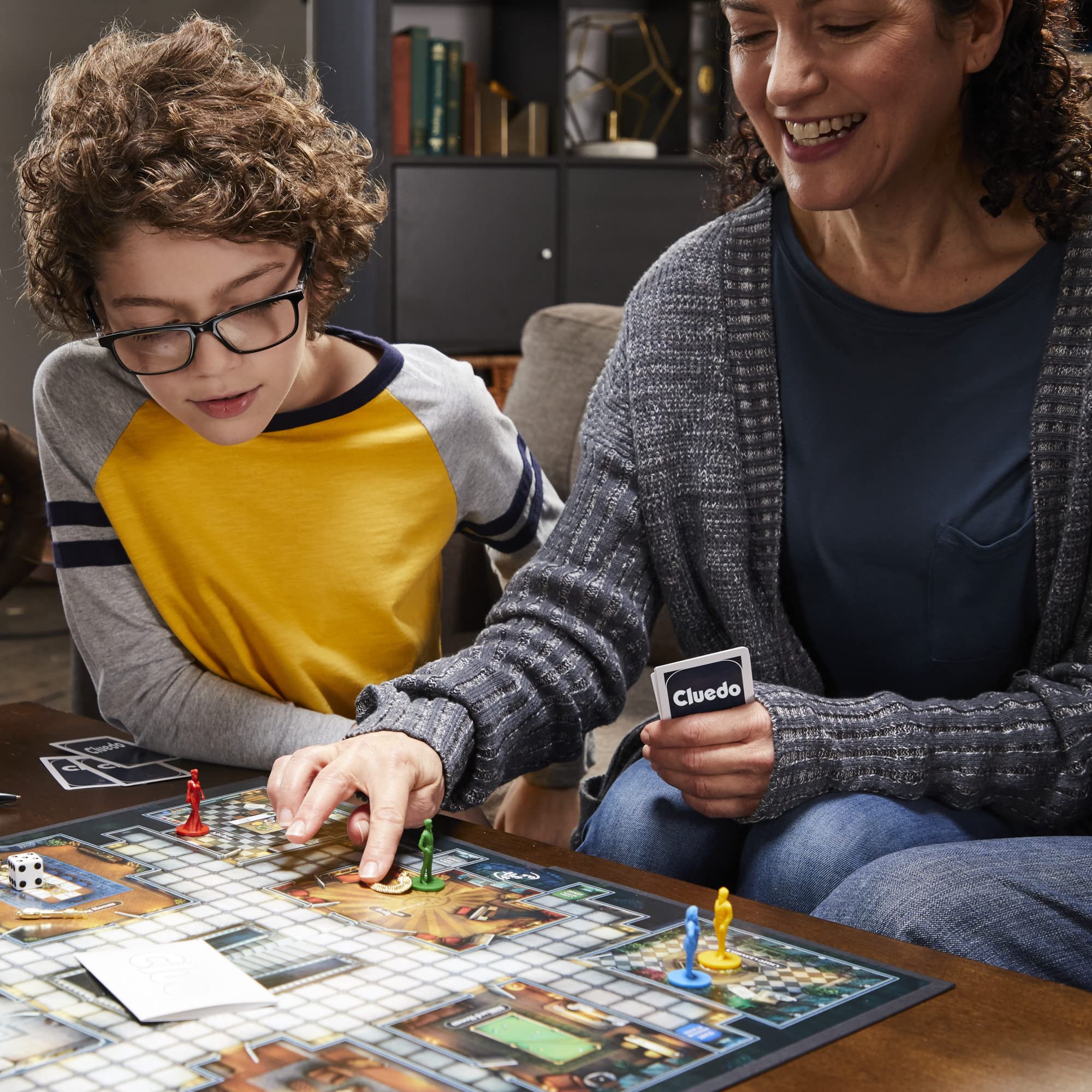 Cluedo Gesellschaftsspiel, erneuertes Cluedo-Spiel für 2 bis 6 Spieler, Kriminspiele, Detektivspiele, Familienspiele für Kinder und Erwachsene (‎Niederländisch)