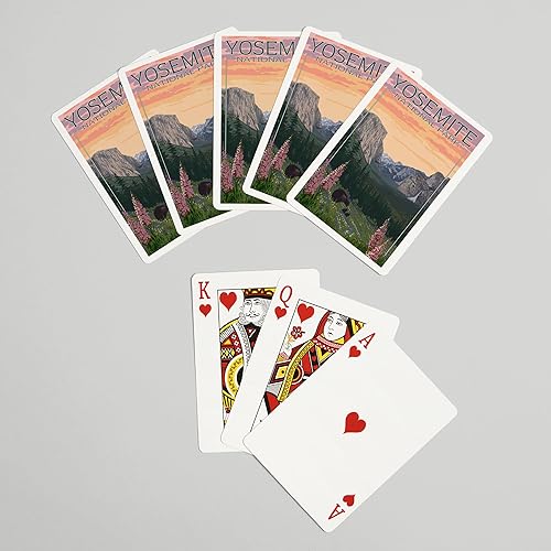 Miniatura 7 de Lantern Press Parque Nacional Yosemite, California, oso y cachorros con flores (52 cartas de juego, baraja de cartas de tamaño póker con comodines)
