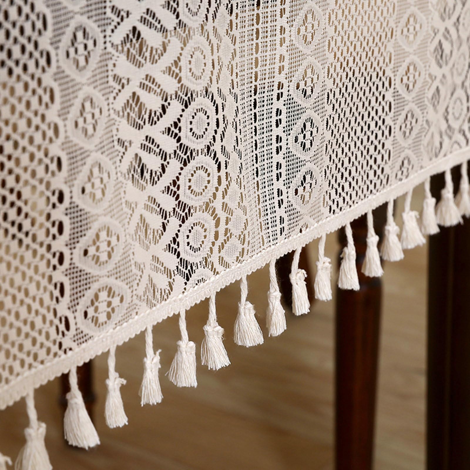 Tischdecke 150x270 cm, Hohl mit Quasten Polyester, Beige