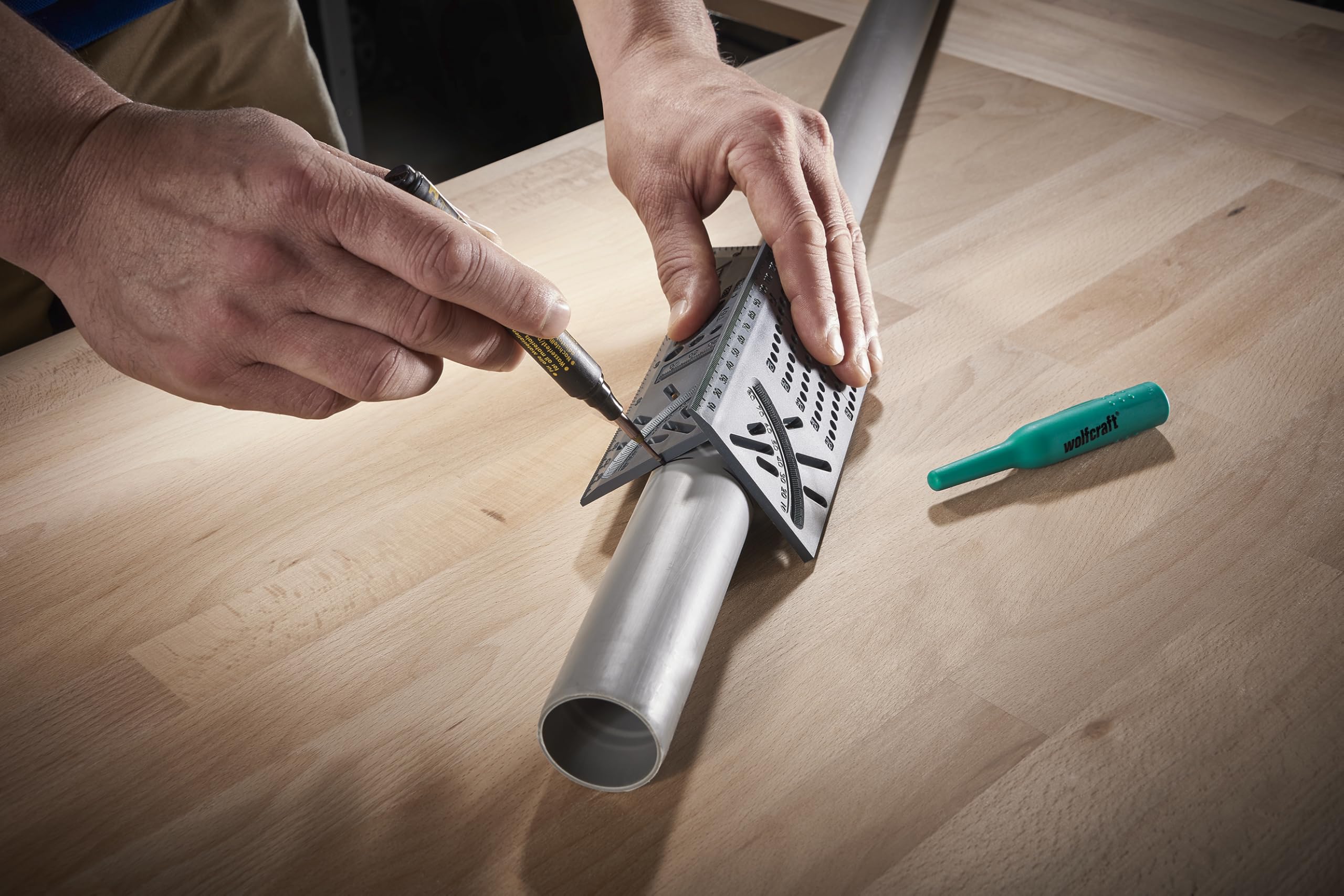 wolfcraft Squadra 3D Utensile Tracciatura Pezzi Tridimensionali Battute 45°/90° Scala Millimetrata Goniometrica Calibro Punte