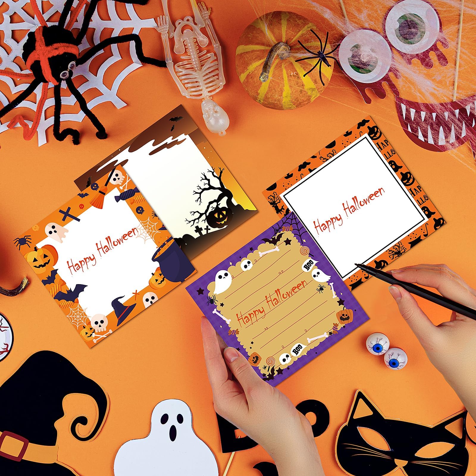 16 Stück Halloween Haftnotizen Selbstklebend Halloween Post It Notes mit Spinne Kürbis Fledermaus Augapfel Halloween Memo Notes für Halloween Schule Büro Zuhause Studenten Lehrer Geschenke je 30 Blatt