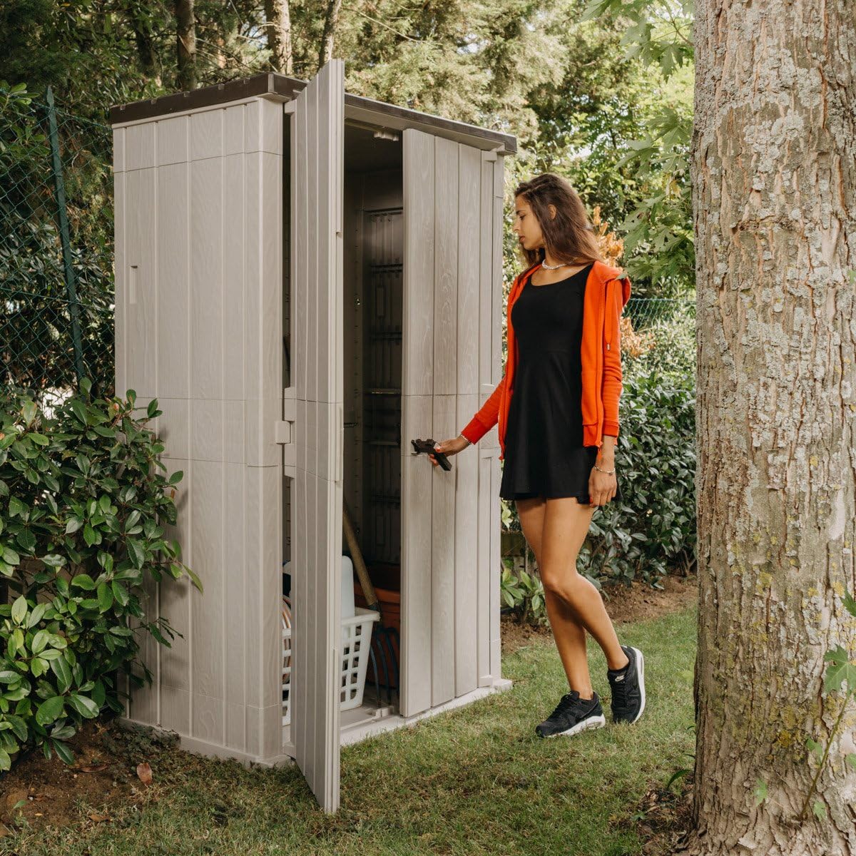 TOOMAX Stora Way Tall Outdoor Storage Box Recycled