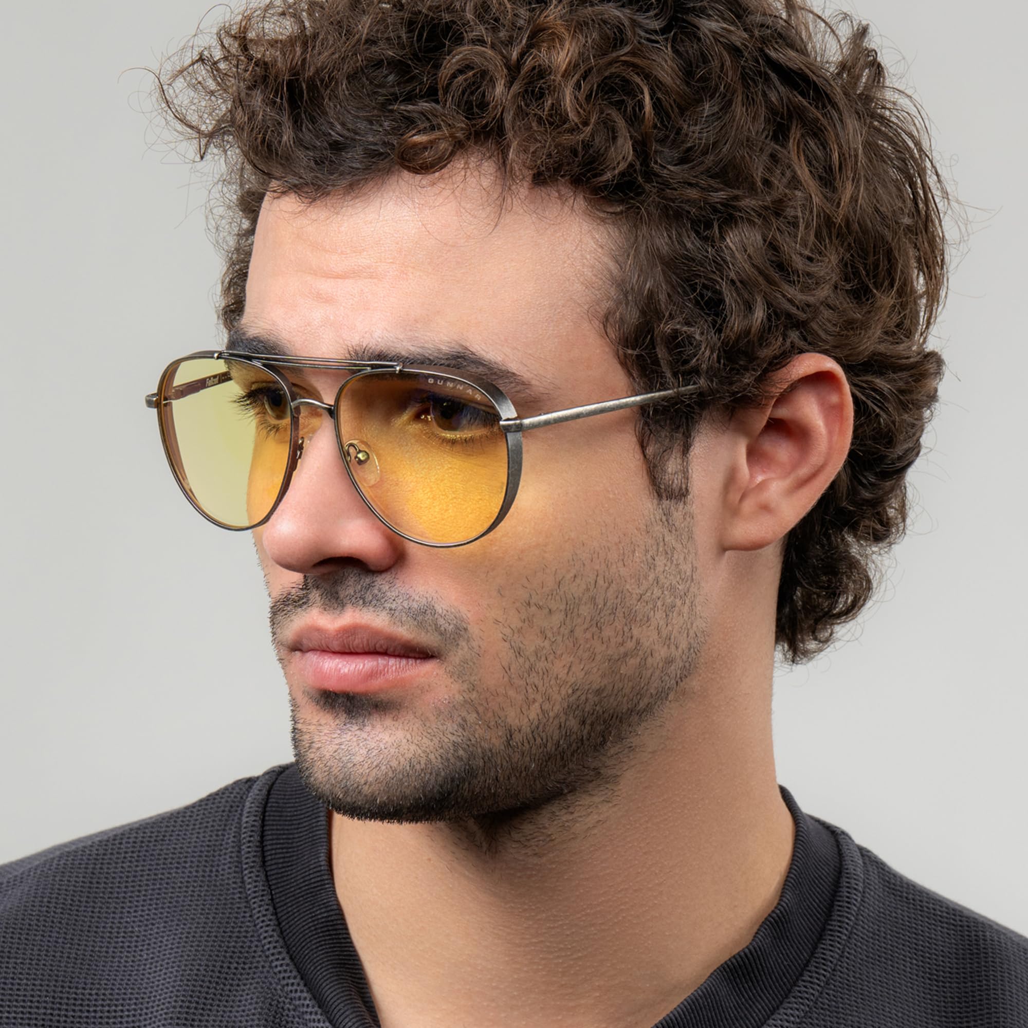 Gunnar x Fallout Brille - Brotherhood of Steel - Amber/Sun Shift | Computer-/Gaming-Brille - Fallout Brotherhood of Steel - Gunmetal - Amber/Sun Shift - 65–90 % Blaulicht