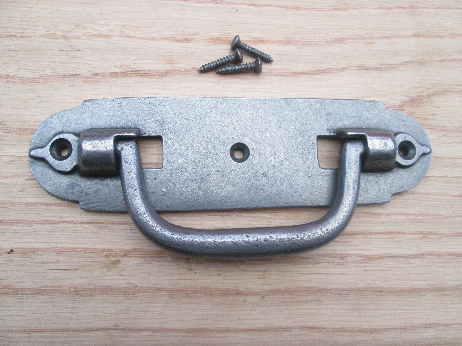 Ironmongery World Ironmongery World® Cast Iron Chest Handle Lifting Pull Swing Handle Trunk Coffer Blanket Box
