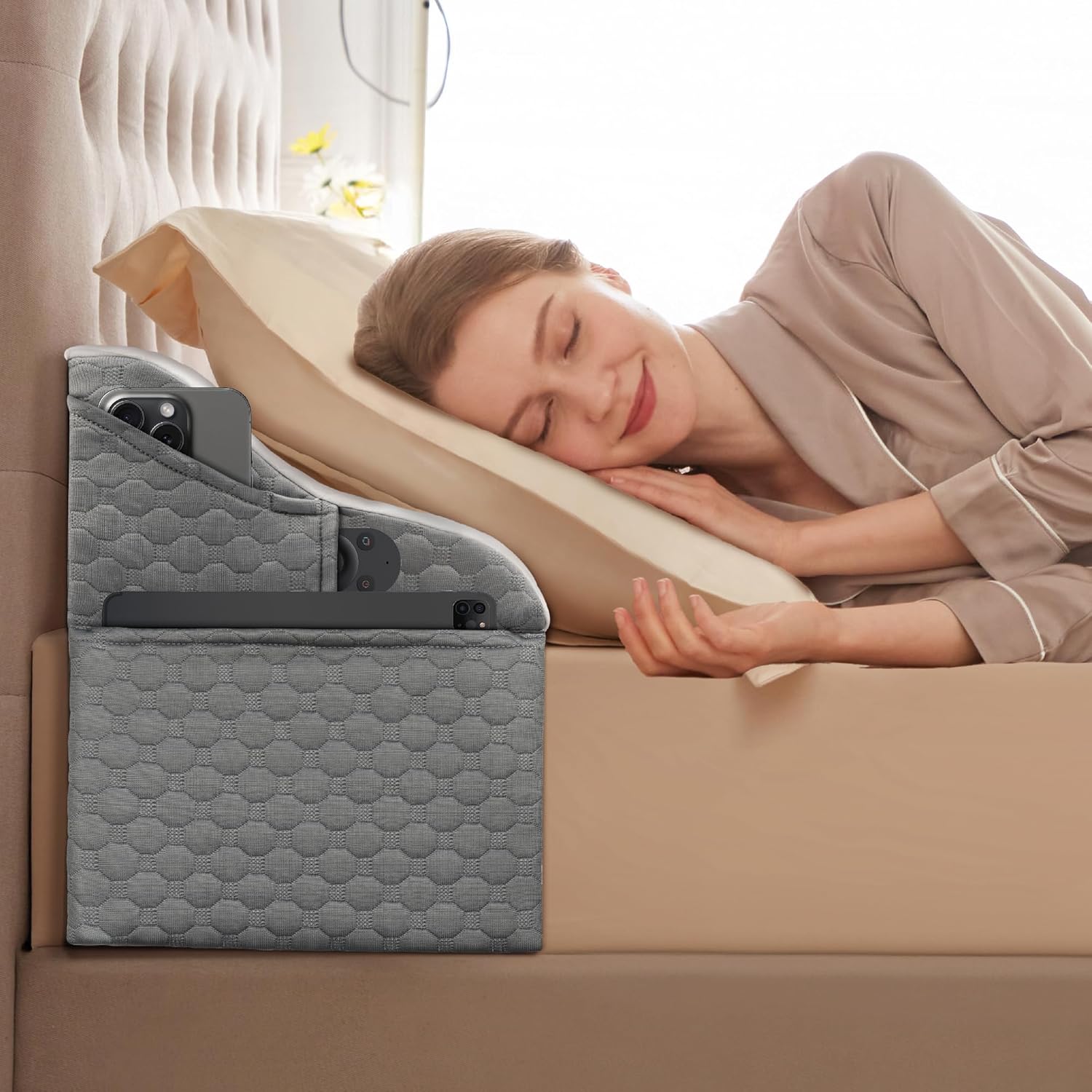 Simpledad Twin Size Wedge Pillow Headboard Bed Gap Filler White