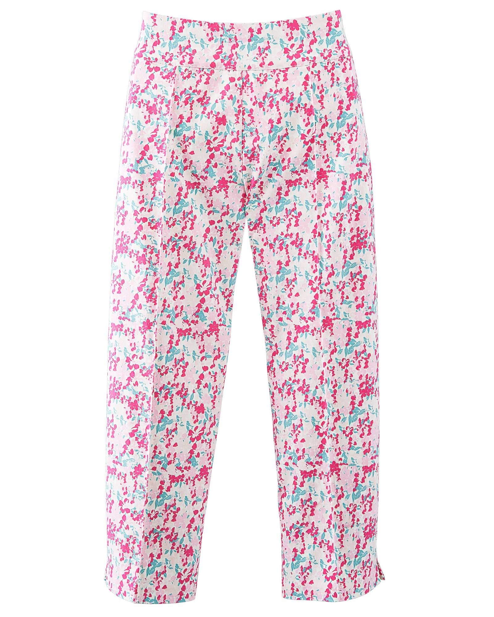 Pull-On, Pull-in Donna Capris by ShopNational, Full Elastic Waistband, Side Seam Pockets, Stretch Woven