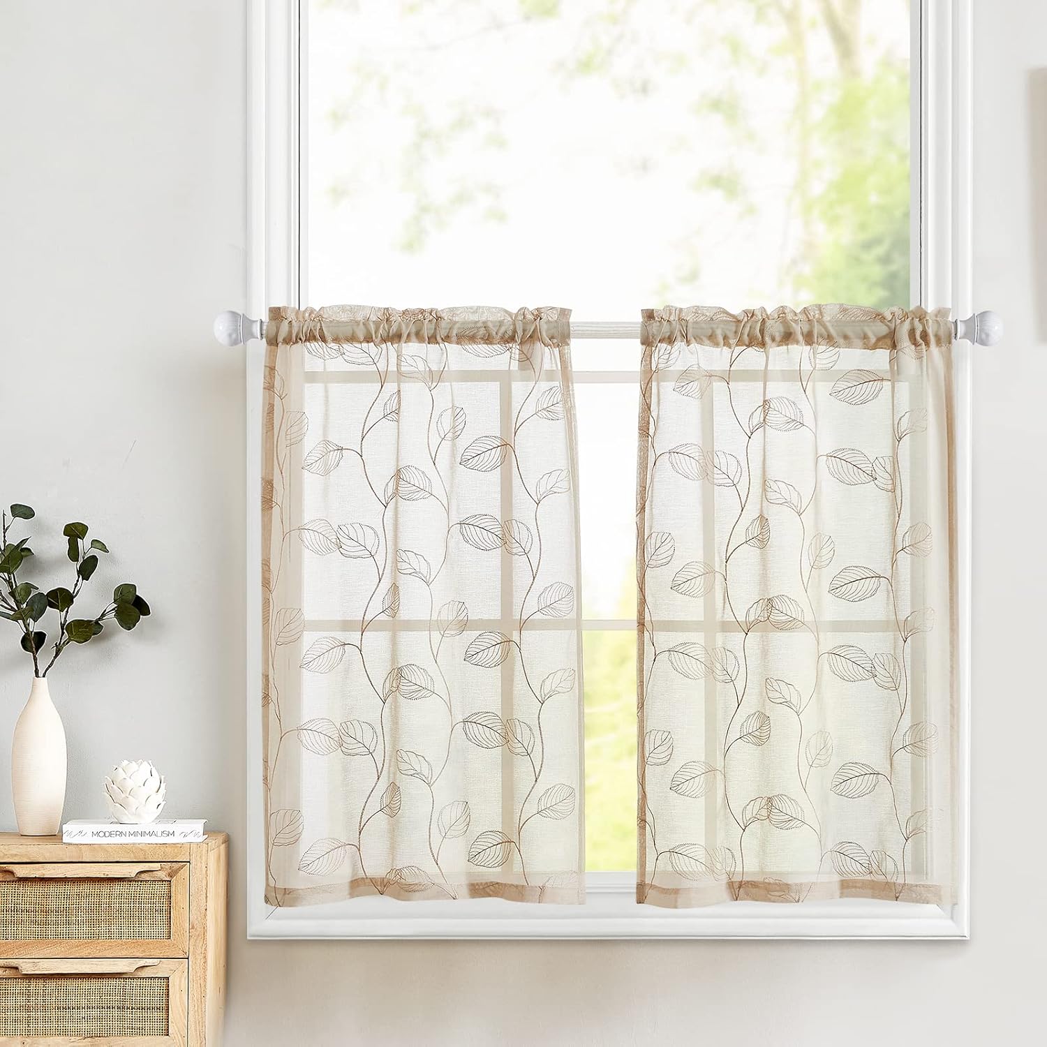 bathroom window curtains
