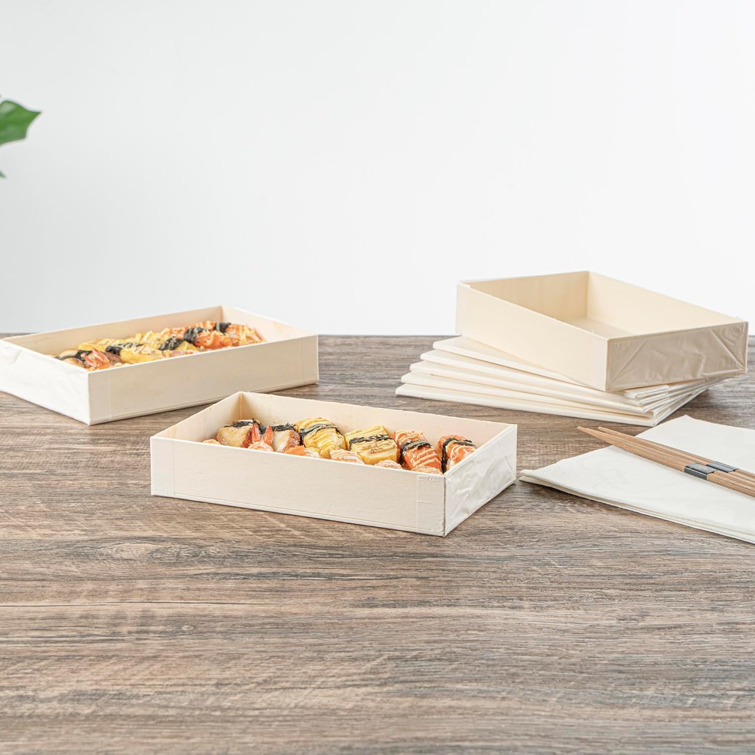 Restaurantware Wooden Bento Boxes 100 Pack of 7.9" x 4.8" Foldable Wooden Take Out Containers Sustainable Freezer-Safe Japanese Style Rectangular Lunch Boxes for Office, Camping, Sushi, Potluck - Image 7