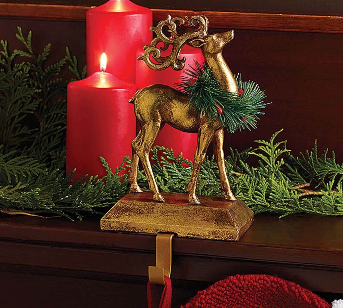 Christmas Hand Painted Resin Deer Stocking Holder With Wreath (Set of 2