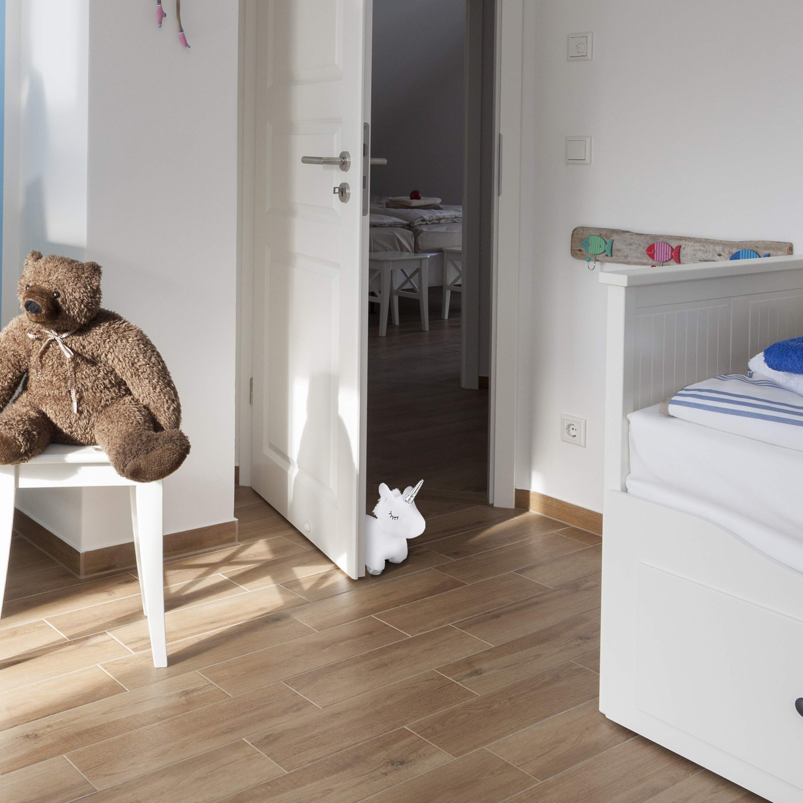 Relaxdays stoper do drzwi jednorożec, wypełnienie piaskiem, miękka blokada drzwiowa, prawie 1 kg, wysoki na 25 cm, biel