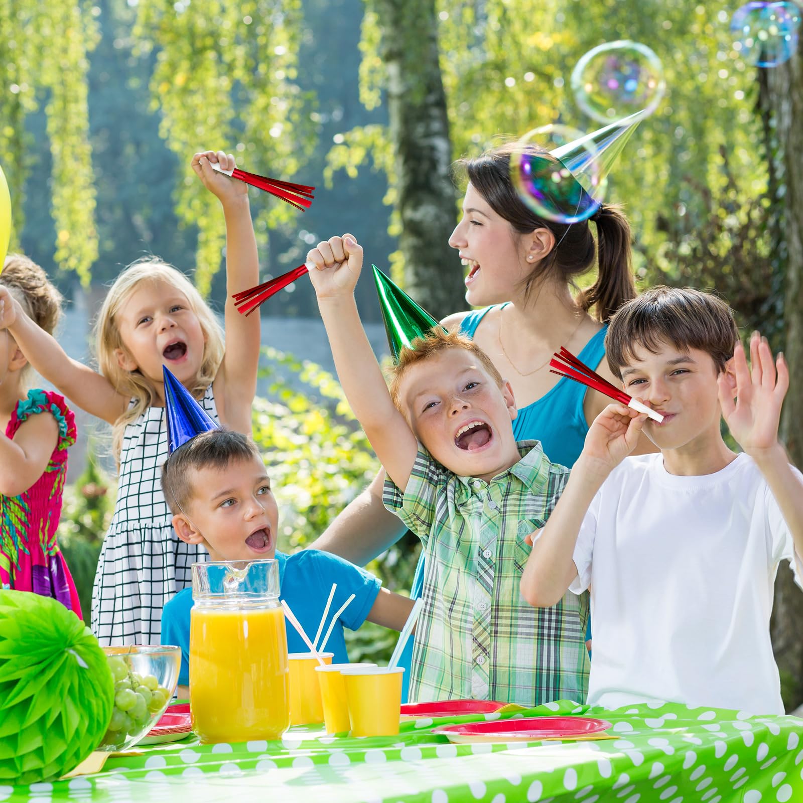 LCPQMZGH 30 Pcs Gold Noise Makers, Metallic Fringed Noise Makers for New Year Party Favor Supplies, Red