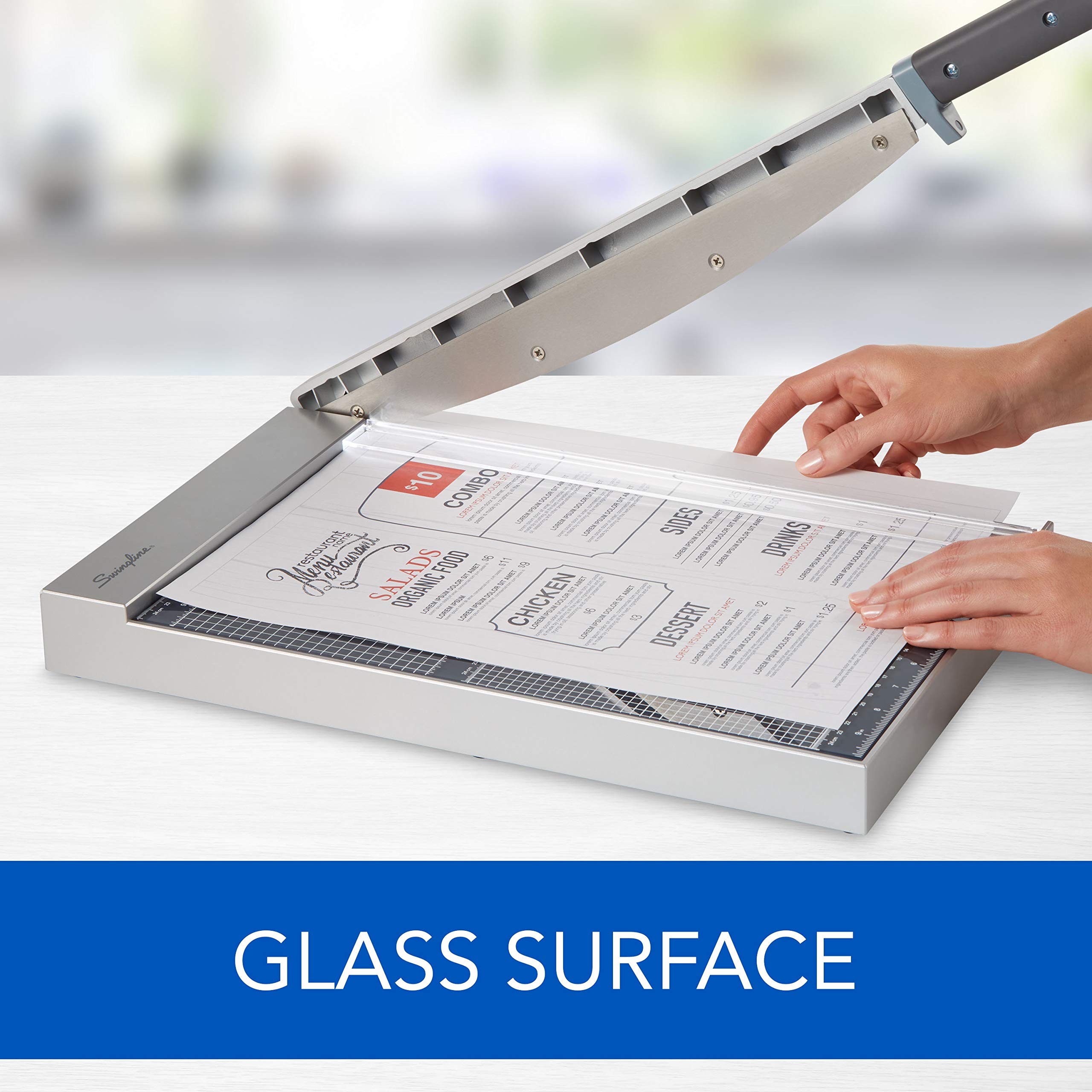 Swingline Papierschneider, Hebelschneider mit EdgeGlow LED-Schnittführung und gehärteter Glasoberfläche, 38,1 cm Schnittlänge, 15 Blatt Kapazität, ClassicCut 1515G (G7010004)