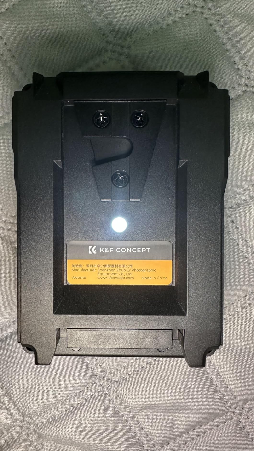 Unique looking style for a V mount, much better than using old NP-F batteries for camera rigs