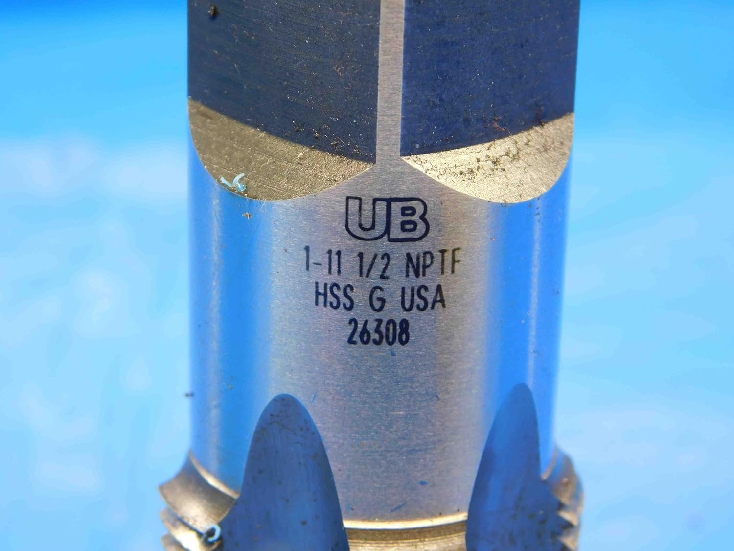 Union BUTTERFELD 1" 11 1/2 NPTF HSS Pipe TAP 5 Straight Flute 1.0 26308 - CB2216LVR