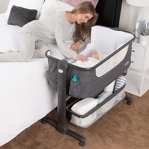 KoolerThings Cuna portátil plegable con cesta de almacenamiento, para recién nacido, para poner junto a la cama, fácil apertura lateral, con colchón