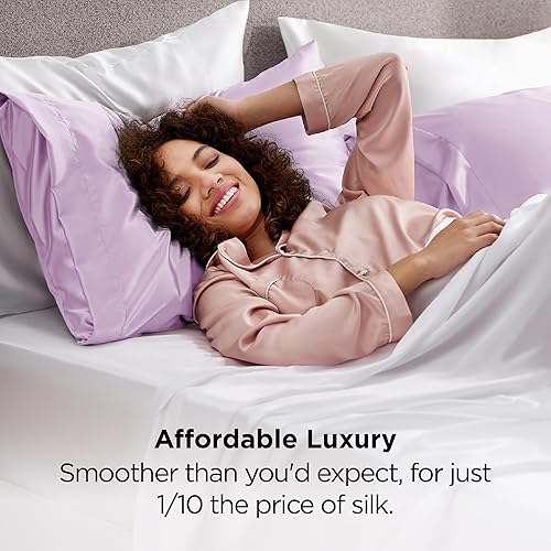 Vista 173 de Bedsure Juego de 2 fundas de almohada de satén tamaño King, fundas de almohada sedosas color verde azulado para cabello y piel con cierre de sobre