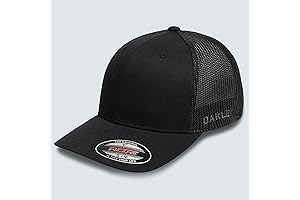 Men's Golf Trucker Hat - The Perfect Accessory for Your Game