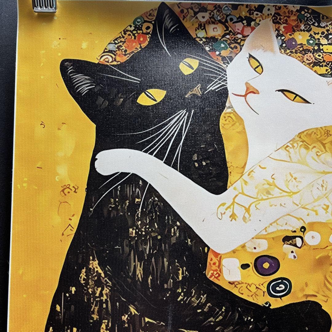 Amazon.co.jp: 【猫たちの抱擁】 クリムトの名作『接吻』オマージュ