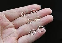 Vista 6 de Aretes de aro dobles pequeños de oro de 14 quilates para piercing individual Aretes de cartílago en espiral Aretes de doble piercing para mujer
