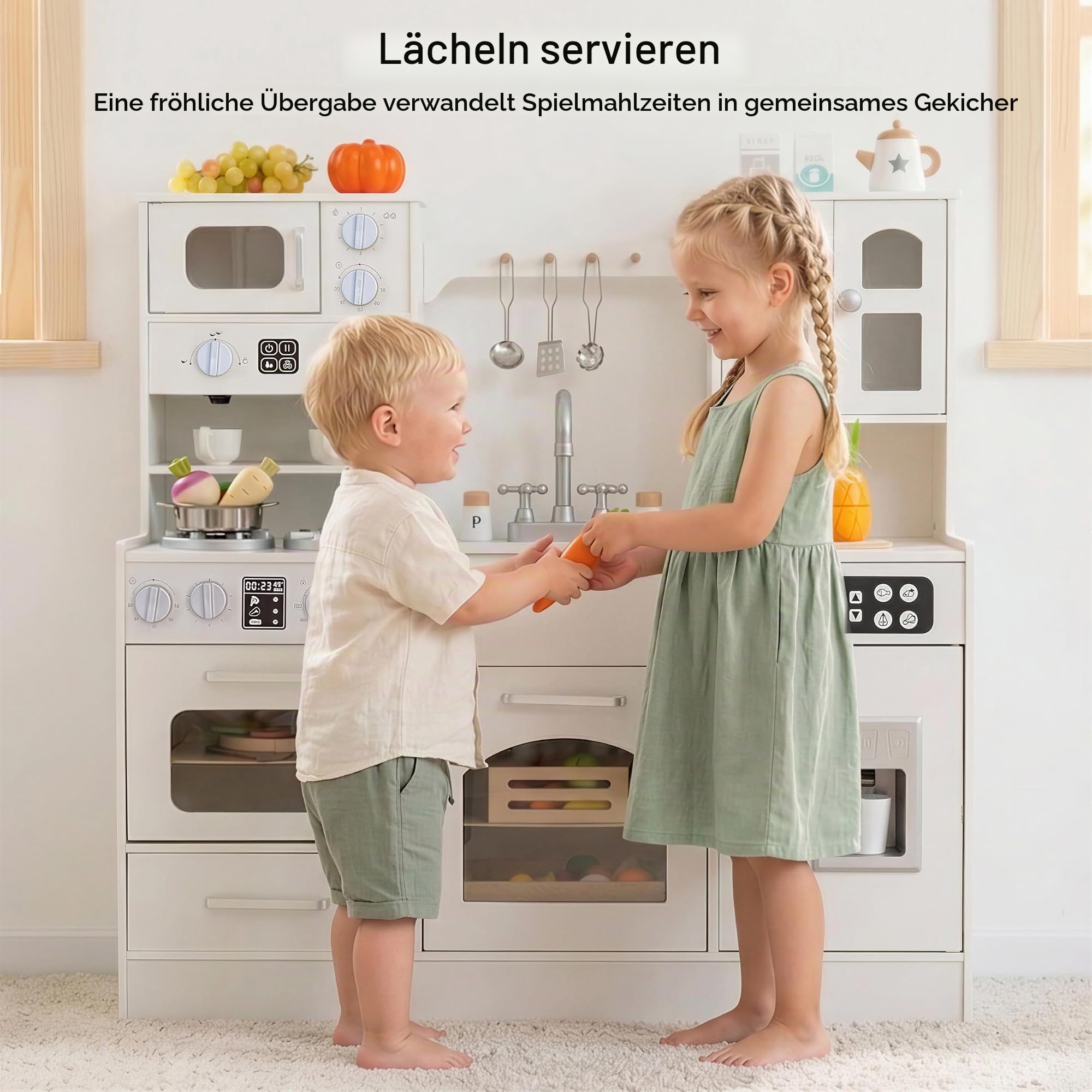 Holz-Spielküche für Kleinkinder & Kinder mit Licht & Sound, großes interaktives Rollenspiel-Küchenset mit Eiswürfelbereiter, Herd, Spüle & Backofen, 12 Zubehörteile – ab 3–8 Jahren