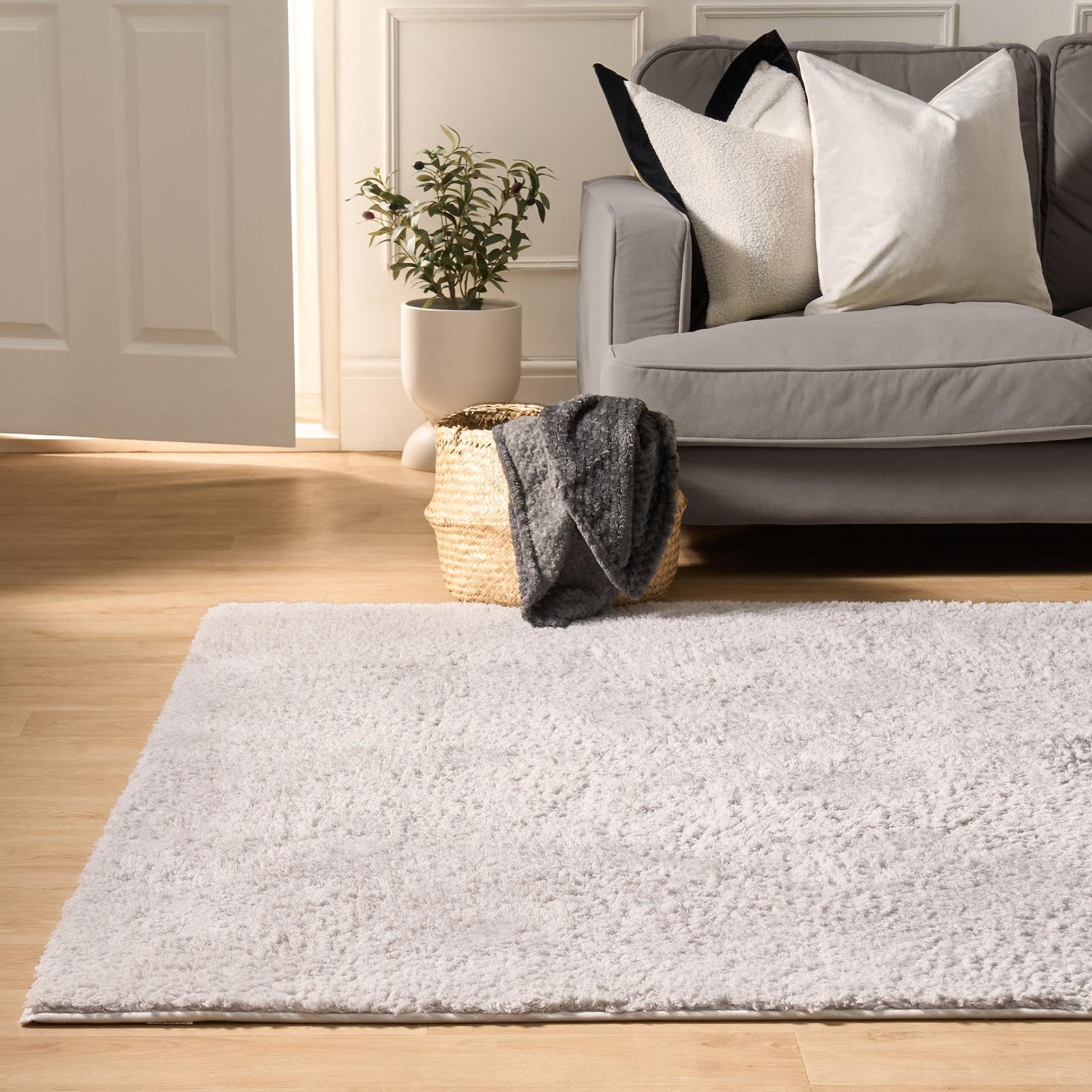 OHS Rugs Living Room 120 x 170, Super Soft Cosy Teddy Rugs for Bedroom Home Modern Decorative Non Slip Shaggy Rug Non Shedding Thick Pile Medium Carpet Hallway Runner, Silver Grey