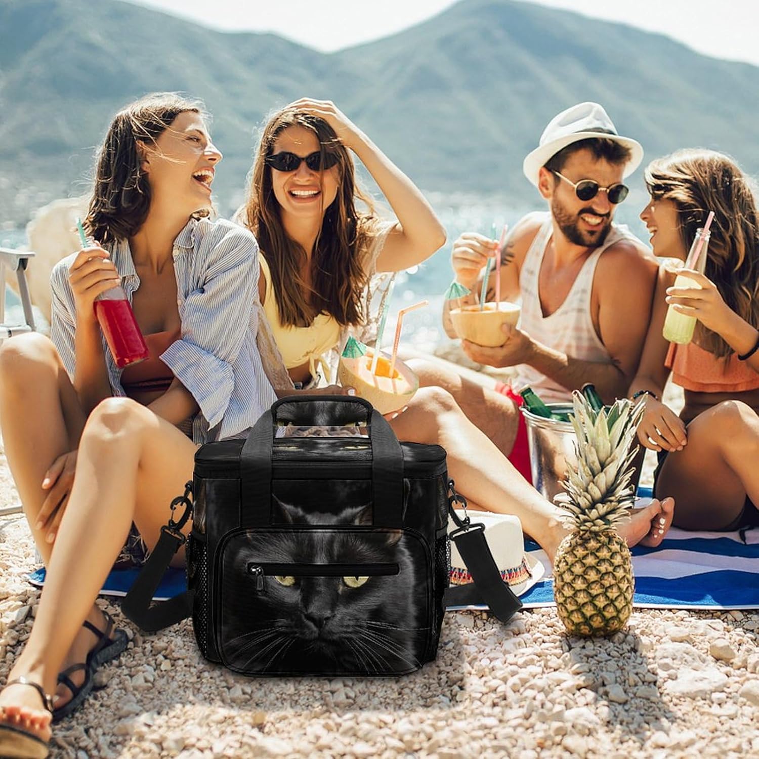 Camping Ice Pack, A Black Cat on A Black Background Print Cooler Bag, 22.5L Large Capacity Insulated Lunch Tote Bag for Outdoor, Picnic, BBQ, Travel, Work