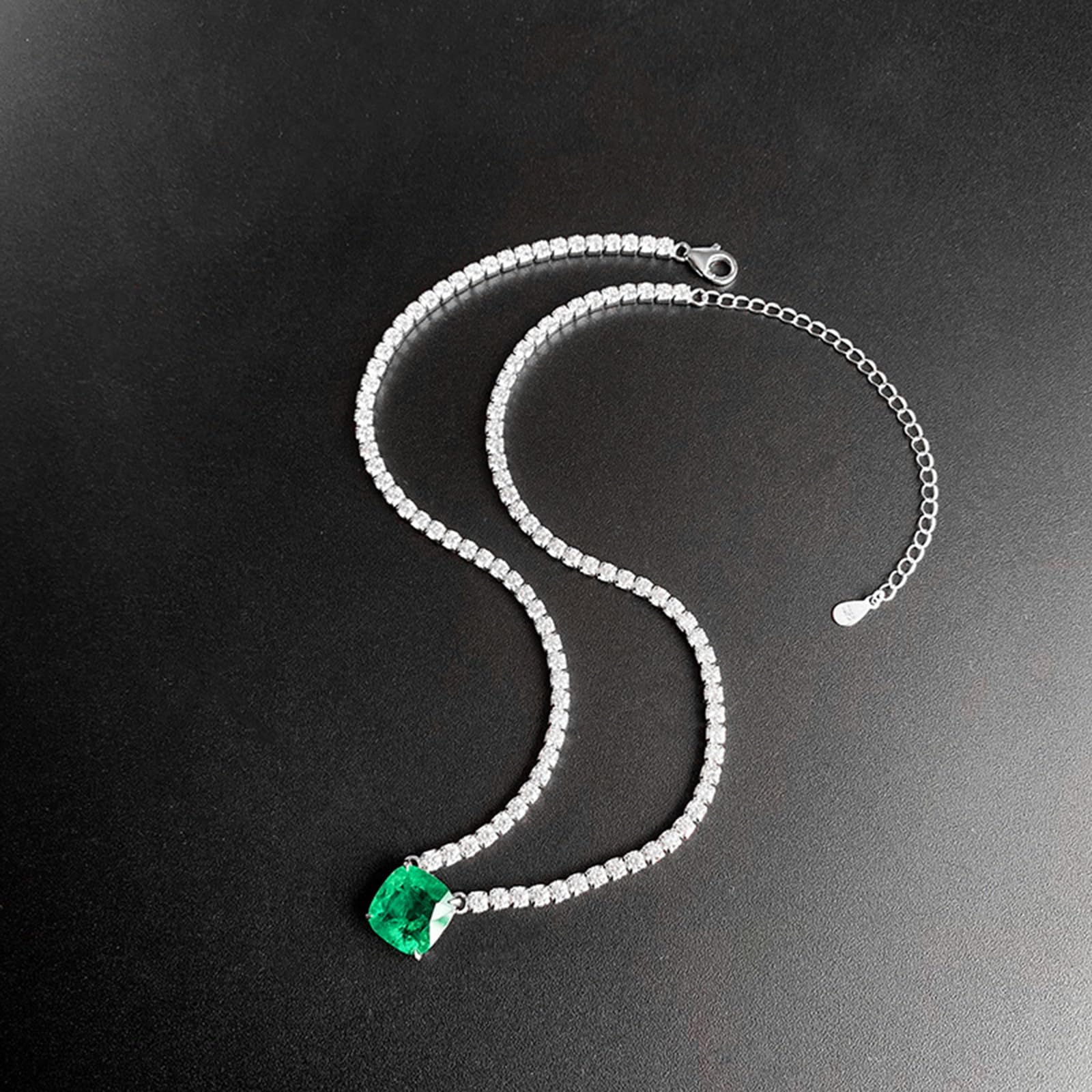 Juego de collar con colgante de diamante verde artificial de plata de ley 925 para mujer, conjunto de joyas cuadradas con diamantes de imitación verdes para bodas, banquetes