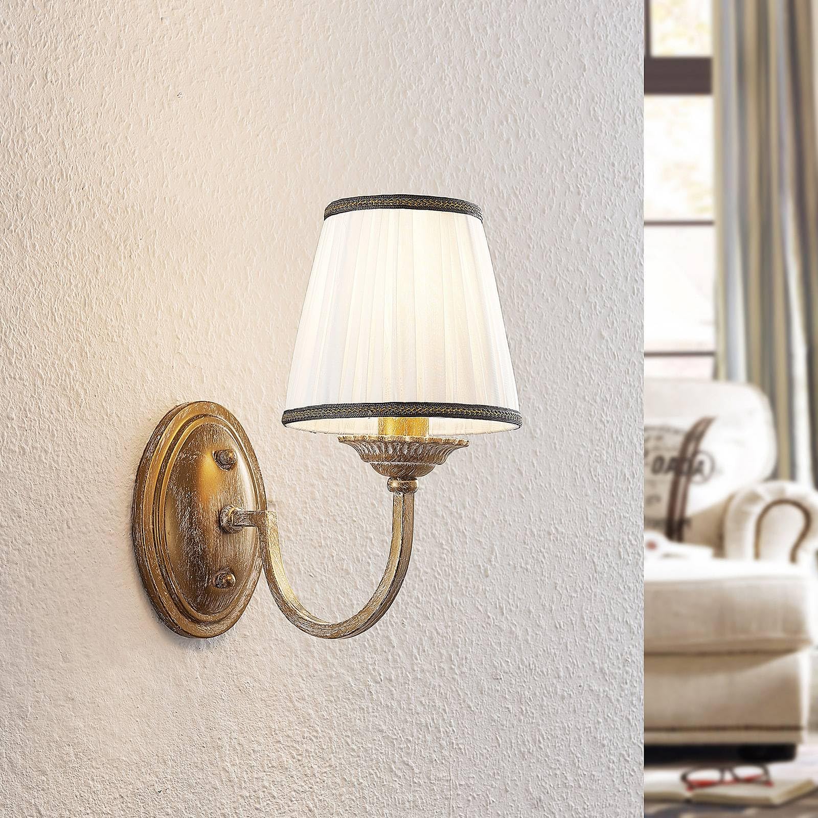 Lindby Textil Wandlampe altmessing, Wandleuchte innen IP20 Innenleuchte Wand 1x E14 ohne Leuchtmittel Wandbeleuchtung Wohnzimmer Esszimmer Flur