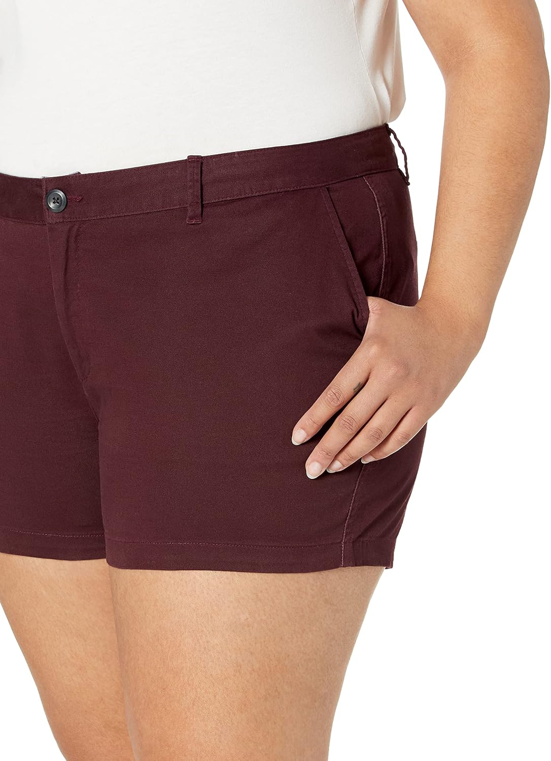 Amazon Essentials Women's Standard 3.5" Inseam Chino Short