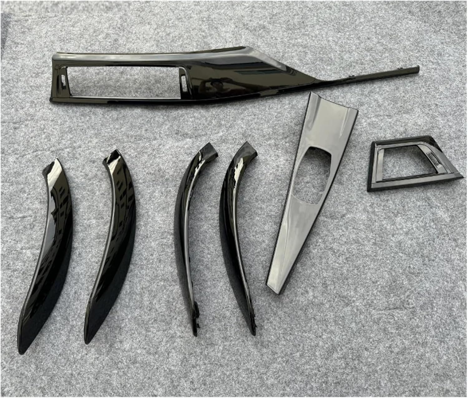 F30 F31 F32 F33 F34 F35 F36 F80 F82 F83 F84 Gloss Black Replacement Car Interior Trims Dashboard Door Cover Compatible 3 4 Series(Black-1 Pcs Set)