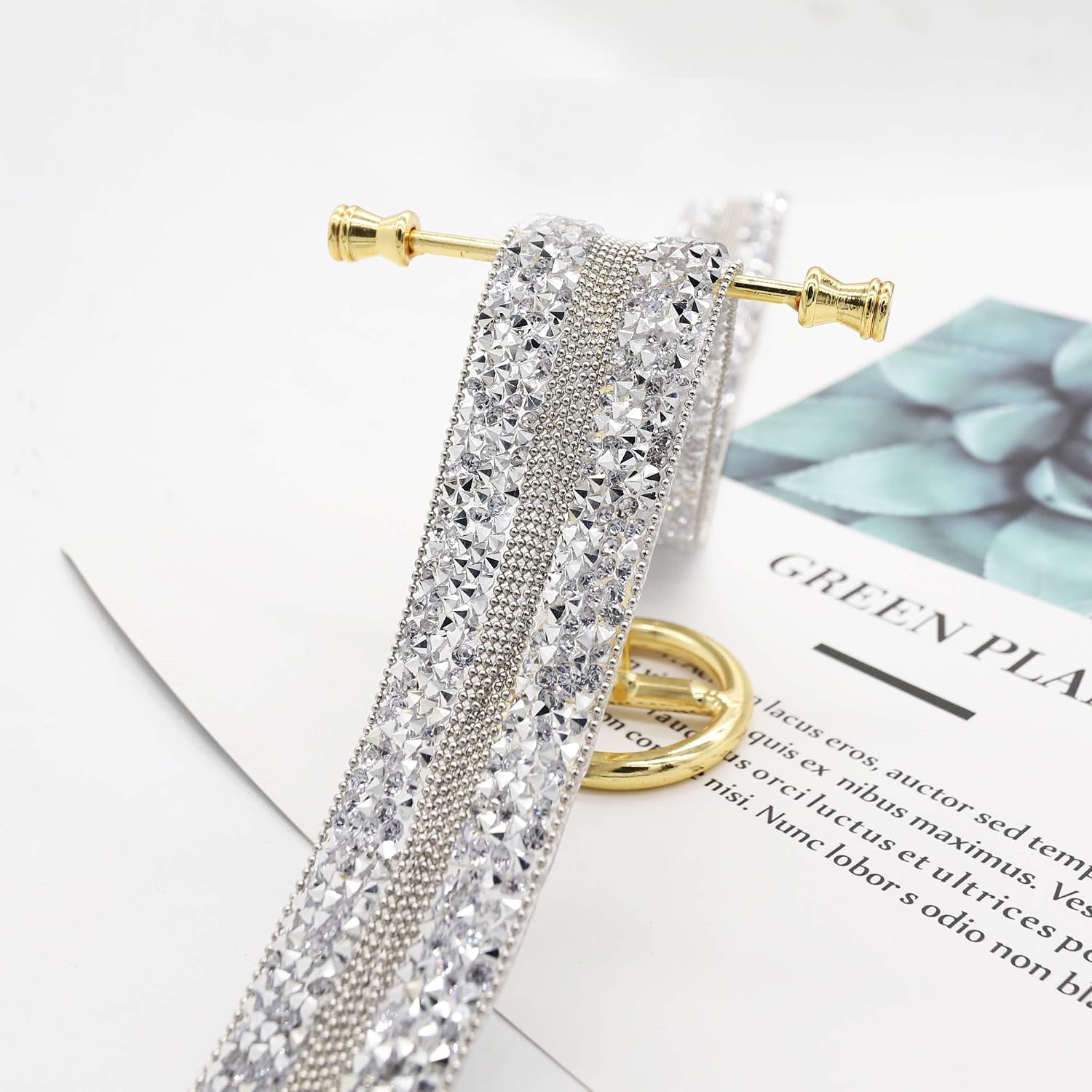Jerler 5 Yards Silver Rhinestone Ribbon Trim, Elegant Crystal Chain Applique, Ideal for DIY Decoration and Bridal Wedding Party Clothing Embellishments