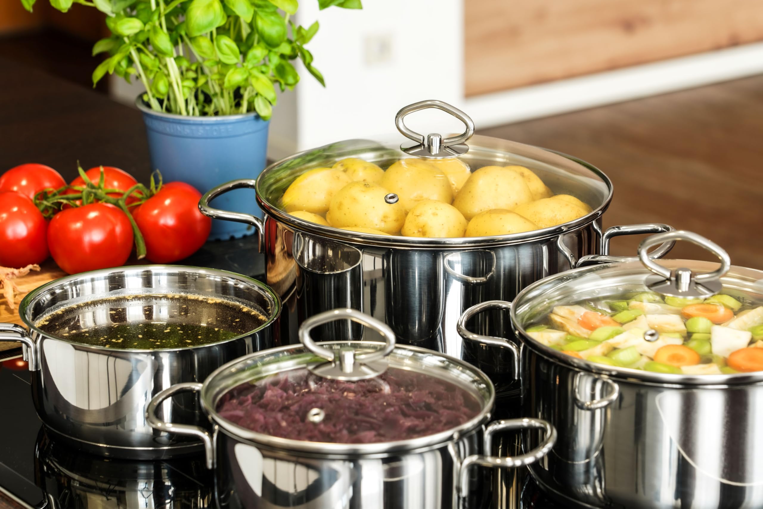 Kopf Topfset Merkur aus Edelstahl - Induktionstöpfe mit Schüttrand, Literskala und Glasdeckel – 4-teilig