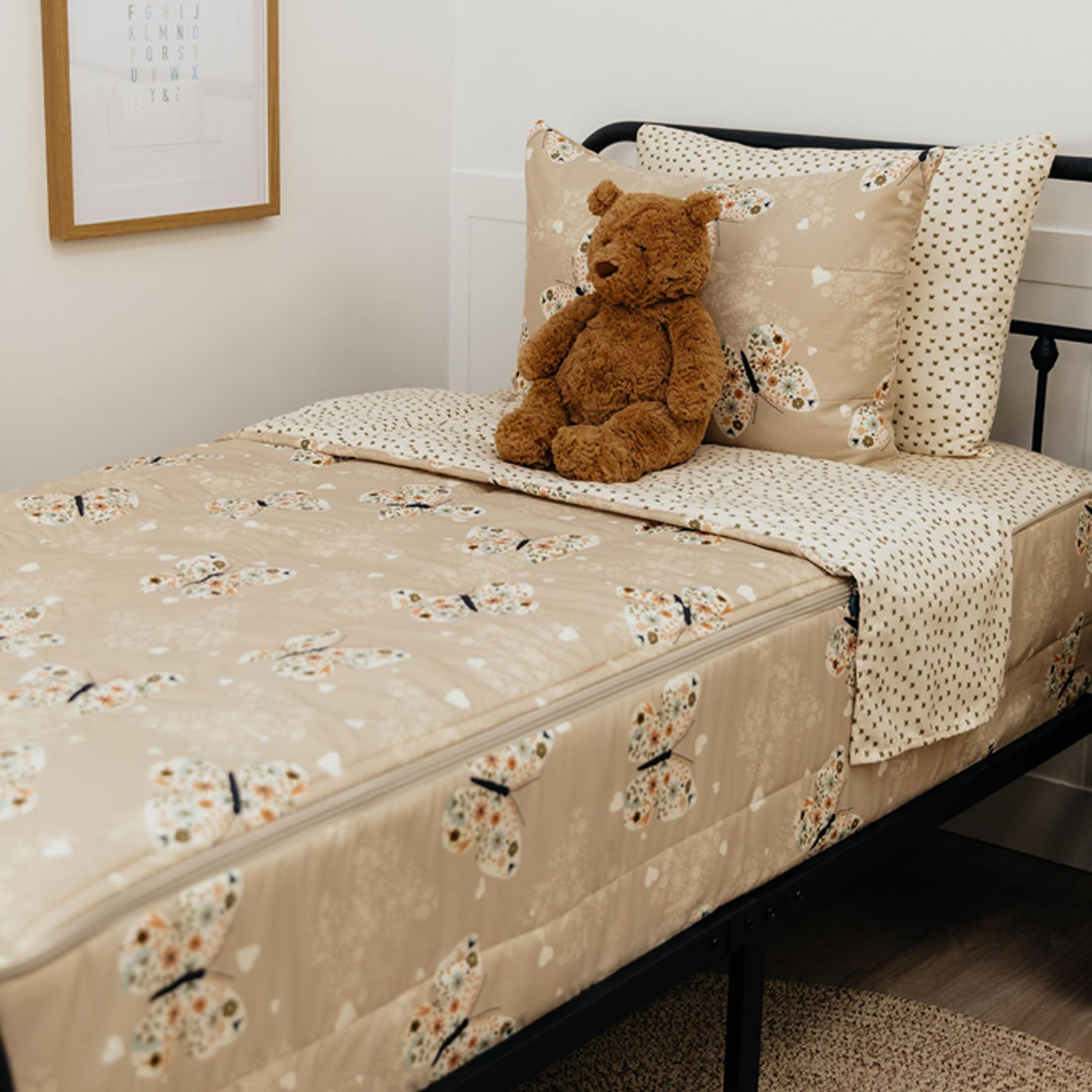 Butterfly Themed Durable Zipper Bedding for Kids, Bed in a Bag, Beige Sheets & Comforter with Butterflies, Hearts & Floral Design, Includes Pillowcase & Pillow Sham, Easy to Make & Wash