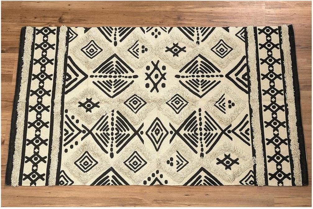 Ethnic Tribal Design – Black and Beige Cotton Rug 90 x 150