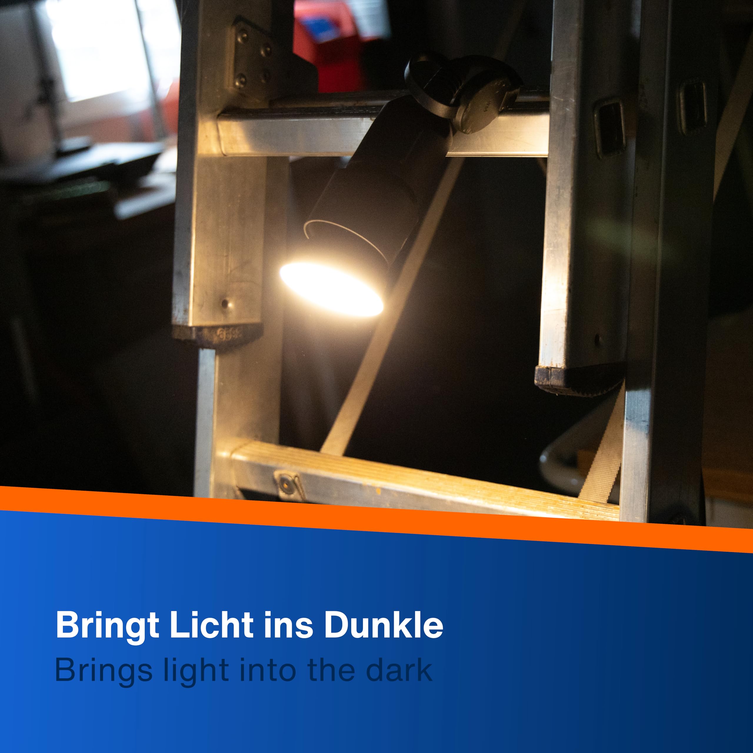 REV Lampa z gniazdkiem elektrycznym, 4-stopniowe ściemnianie, 10 W, 850 lm, 3000 K, lampa wtykowa do wtyku do gniazd, przedłużacz i gniazda wielokrotne, biała