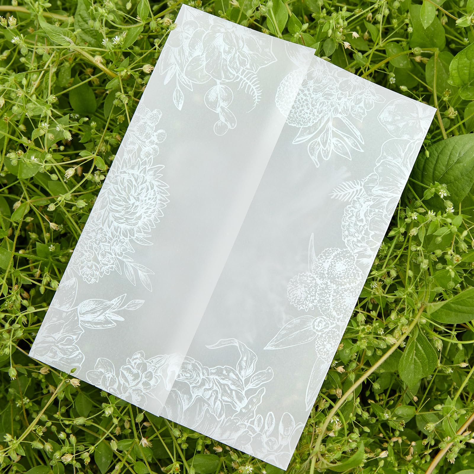 60 Sheets Pre-Folded Vellum Jackets for 5x7 Invitations,White Floral Vellum Paper 5x7 Jackets,Translucent Invitation Sleeve Wraps Floral Paper Envelope Liners for Wedding Baby Shower Invitations Cards